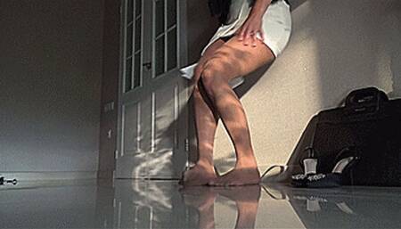 I fall off my feet after a hard day mp