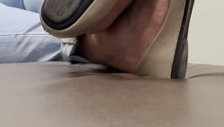 Cross Ankle Play and exposes Bare soles