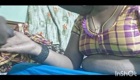 Tamil Saree Housewife Romance with Ex Boy Friend Part2