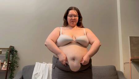 The secretary needs a bigger size!