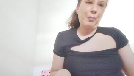 GUMMY RESIST TO TITSJOB