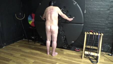 Slave takes both a flogging and nipple clamps to please the ladies