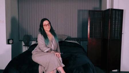 Horny ElizabethHunny Is Gagging For Cock