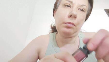 THE PERFECT LIPSTICK