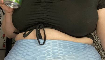 BBW chug, burp and fart