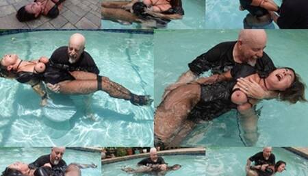 Horny mermaid experiences under water breast bound orgasms (MP4 SD 3500kbps)