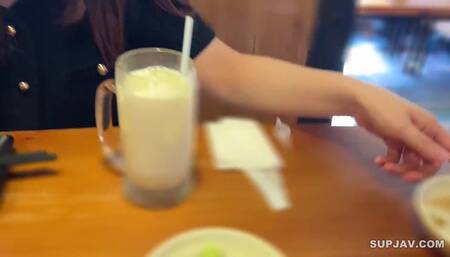 FC2PPV 4410042 【#119初顔出し】初撮影！十数年ぶりに幼馴染が爆乳カップになったので、昔を思い