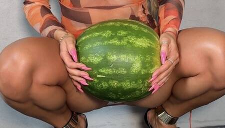 Absolute Legs #63 Hard watermelon crush 4K