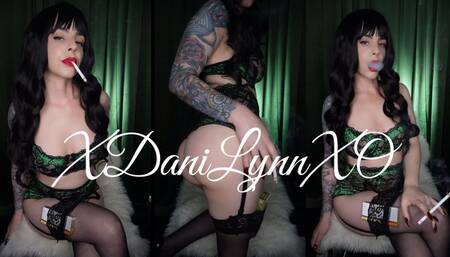 Smoking VS 120s in Green Lingerie