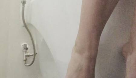 Listen To Me Pee - Toilet Ignore