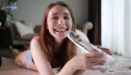 Leela dildo masturbation