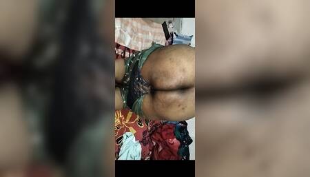 Desi Village House Wife Priya Bhabhi