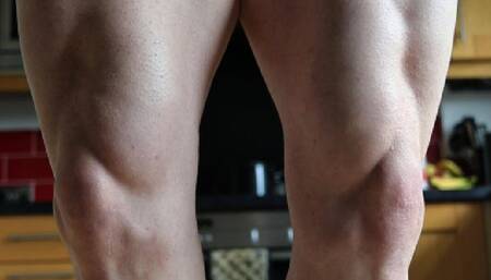 Full Nude Quads, Calf and Glute Posing !