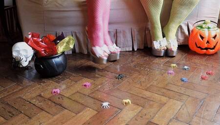 Juliette_RJ and Doce Amaran Giantess Clips Compilation 4 in One - GIANTESS FETISH - MOUTH CLOSE UP - DOLCE AND JULIETTE - GIANTS QUEENS - TINY PEOPLE - BIG BOOBS - BIG BODY- SMALL PEOPLE