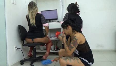 I NEED MORE BOSS FARTS PART 2 BY CLEOPATRA , RAVE GIRL AND BABI VENTURA CAM BY ALINE FULL HD