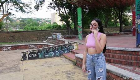 I MEET A HANDSOME GUY IN THE PARK AND I'M GOING TO FUCK