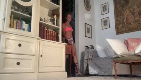 Lola Belgium insulting you in French