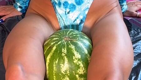Absolute Legs #65 Watermelon squeezing HD