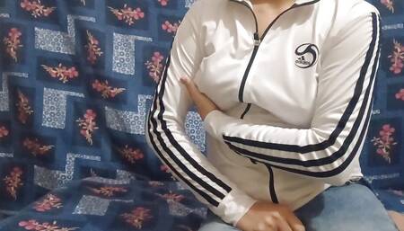 Labli Bhabhi Foreplay with Devar