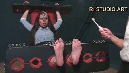 Tonya in Stocks - Cruel tickling her feet by Leya (FULL HD MP4)
