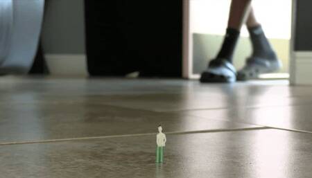 Giant Tempo Uses Shrunk Tiny As Foot Slave (HD 1080p MP4)