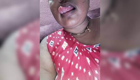 Unsatisfied Indian Women Self Masterbating in Store Room