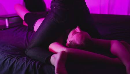 Jeans leggins face farting