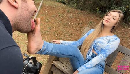 Jeniffer Delbon Dirty Foot Podolatria 4K