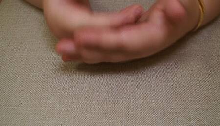 Chubby Fingers and Hands: My Palms Review