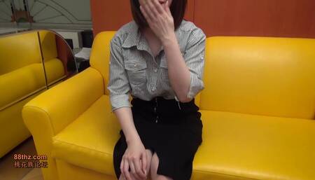 FC2 PPV 838854 色白Ｅカップ美巨乳♥アイドル級に可愛い美少女ＪＤ18歳がセクシーメイドコス＆隠語