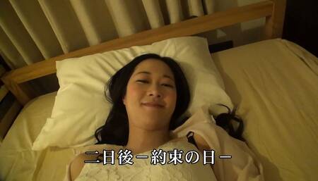 Amateur POV: Husband Wanna See His Wife Having Sex with Another Guy. #24-2