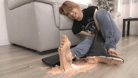 A Trick to her girlfirend (2 PART)