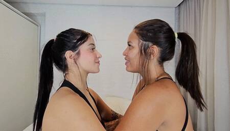 SEXY AND HOT INTERRACIAL KISSES - BY BRUNA PAZ AND ANA AYUMI - PART 1