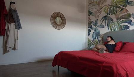 MISTRESS LILY DUPONT : HARD FACR SLAPPING WITH MY FOOT