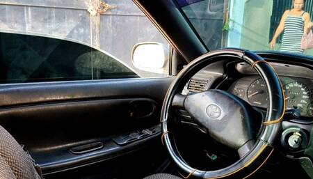 Starting, pumping pedals and driving this old and flawed car (3)