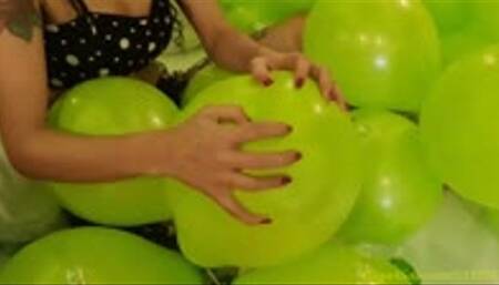 Safira and Her Natural Long Fingernails on 50 Balloons