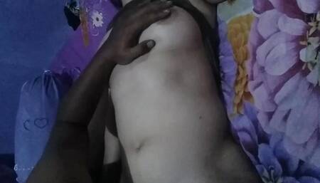 Licking Pussy My Stepmom in My Room