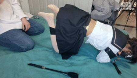 xy175 - Cute Chinese girl bound in doggie style with tape and uses vibrator to orgasm