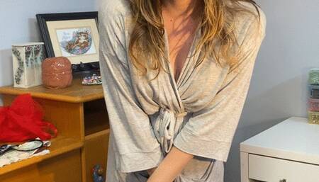 Hairy Babe Tries on New Panties and Lingerie