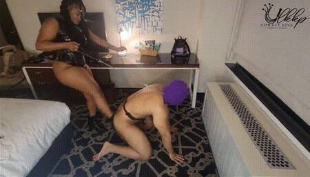 Goddess Tiana Ballbusting Spanking