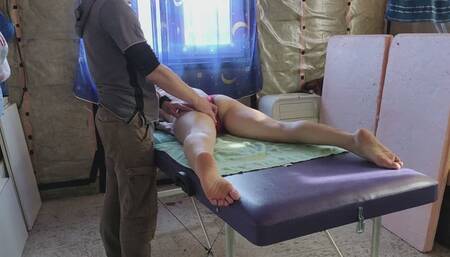 Massagist masturbating her pussy dildo instead of massage