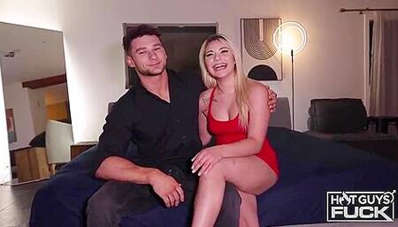 Zack Dickson - The Abs Show Stuns Georgia Rae And Leaves Her Soaking Wet!