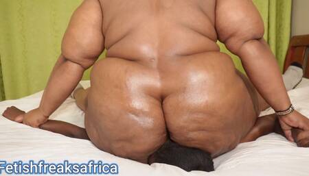 Sally Goes Fullweight With Farts MP4