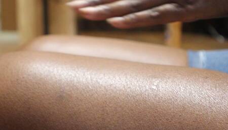 Bugs On Me (GiantessGoddessA)