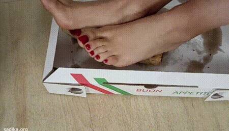 Eat Pizza from My Feet - MP4 1920x1080 - 12Mbps