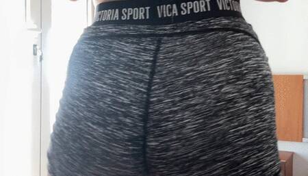 MILF Charlie a creams up ass