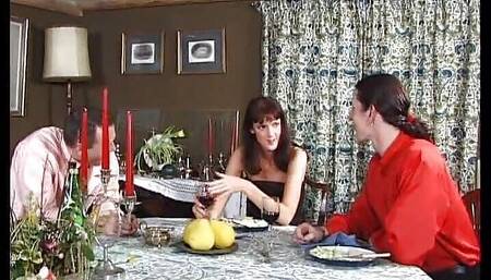 PRIVATE Bored Housewife Does Two Guys at the Same Time Just For Fun