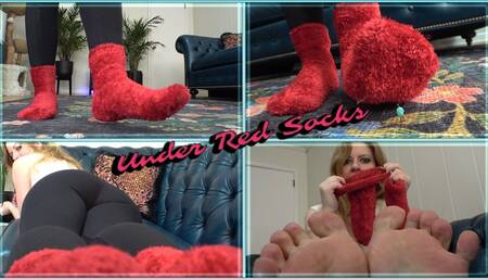Unaware Giantess Socks and Foot Worship with Jacquelyn Velvets 1080 mp4