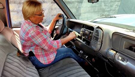 Starting 4x4 truck with motor failures (1)