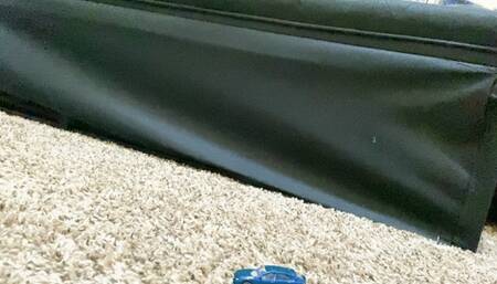 Tiny Car in Giantess Home 1080